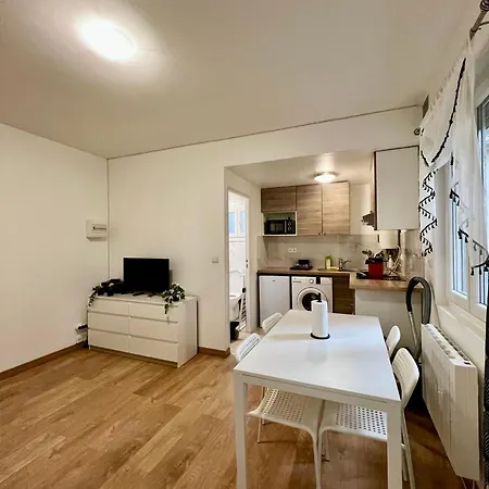 2 Pieces Tres Calme Apartment *